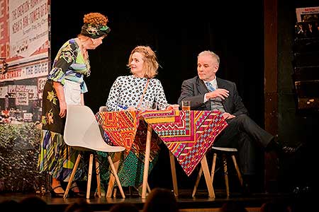 Olga "Háta" Želenská, Kristýna Kociánová, Lukáš Vaculík v komedii Kaktusový květ, foto: Pavel Kohout