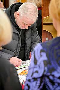 Lukáš Vaculík, autogramiáda po představení Kaktusový květ, foto: Pavel Kohout