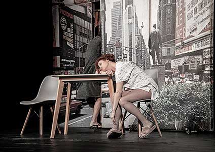 Betka Stanková v komedii Kaktusový květ